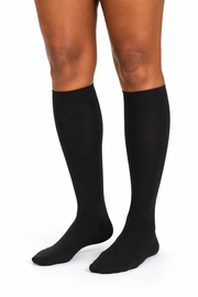 🎁  Free Venovive Pro Compression Socks